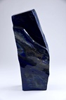 Stèle polie en Lapis-lazuli.